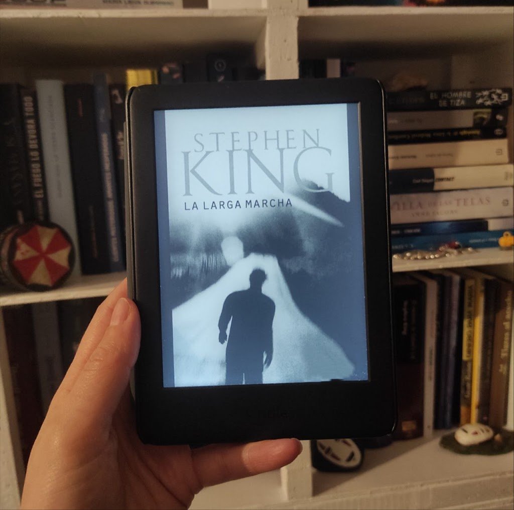 Reseña La larga marcha (1979) • Stephen King – Richard Bachman